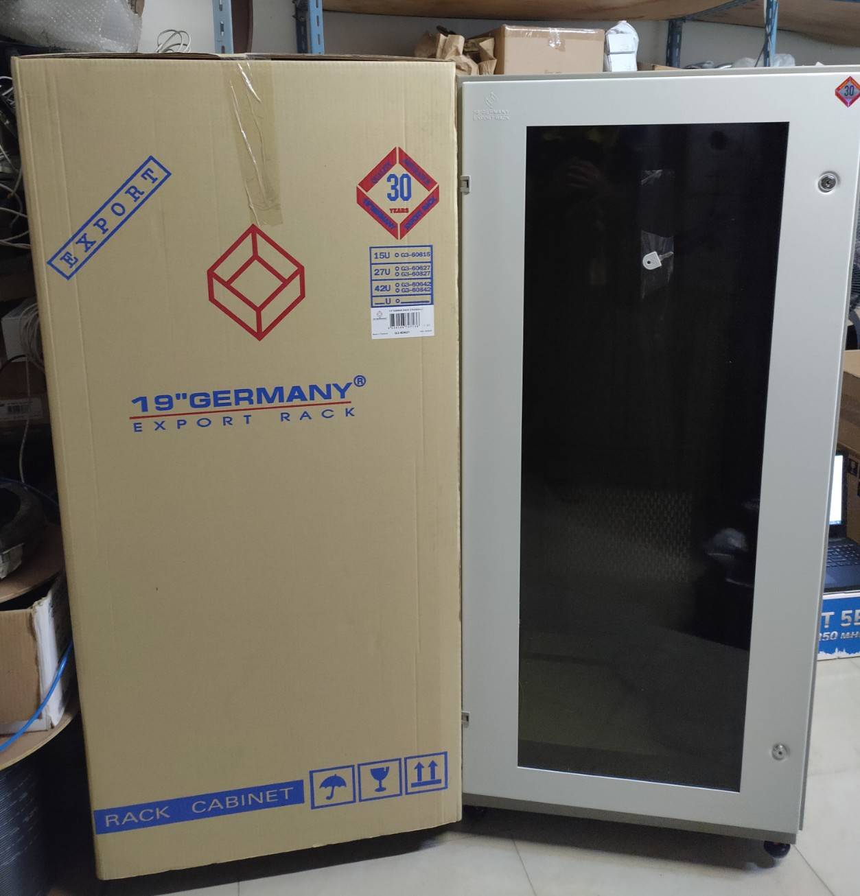 ติดตั้ง SV9300 Basic Equipment 3 Cassis Single CPU พร้อมตู้ Rack 27 U ...